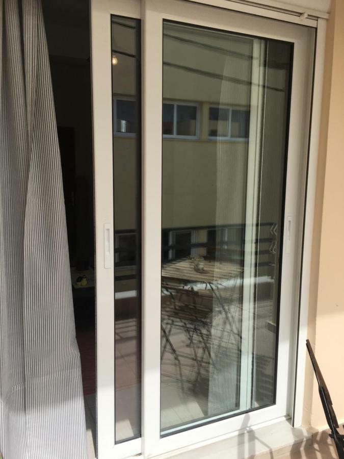70m² 1 slaapkamer, 1 privé badkamer Appartement in Heraklion Buitenkant foto