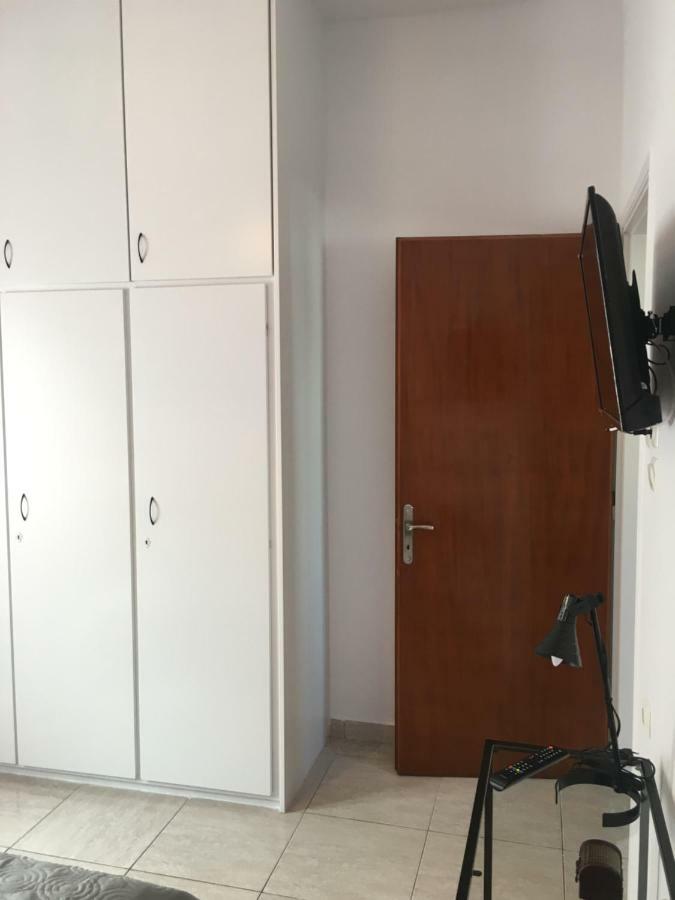 70m² 1 slaapkamer, 1 privé badkamer Appartement in Heraklion Buitenkant foto