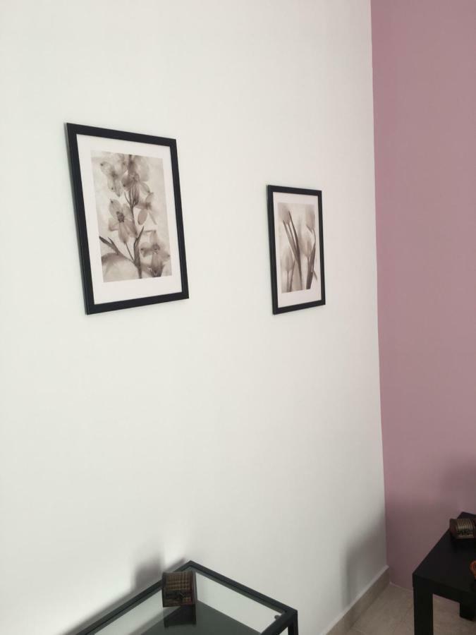 70m² 1 slaapkamer, 1 privé badkamer Appartement in Heraklion Buitenkant foto